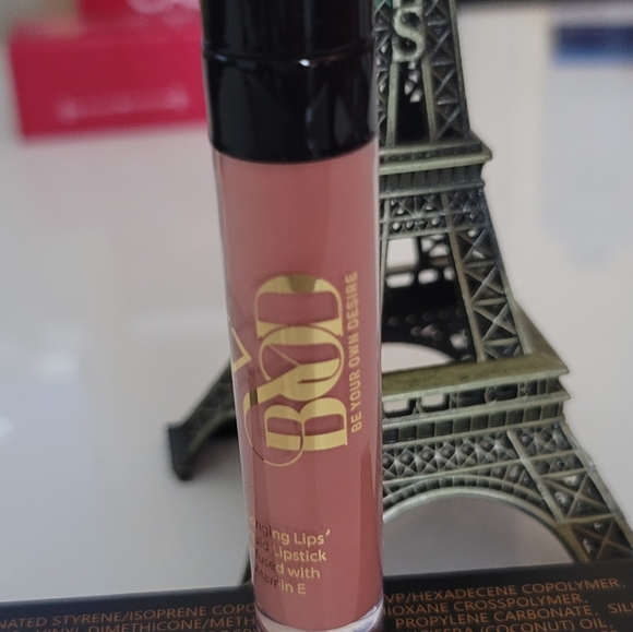Lip gloss NWT - Picture 4 of 7